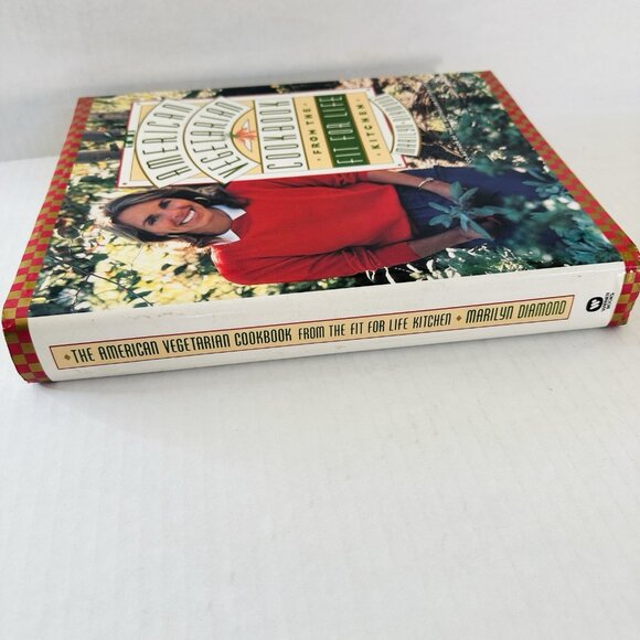 1990 American Vegetarian Cookbook Fit For Life Marilyn Diamond 422 pgs Hardcover - Picture 6 of 16